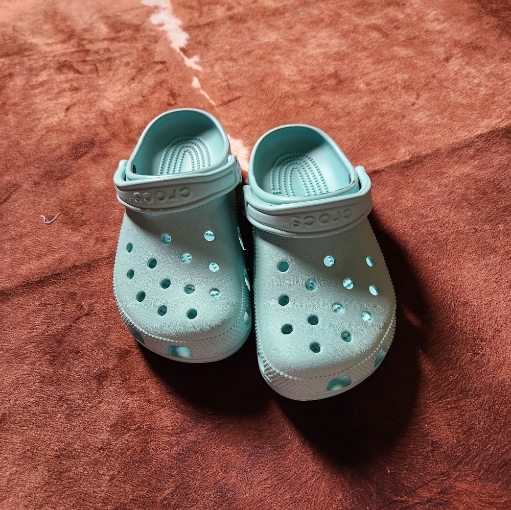 Crocs
